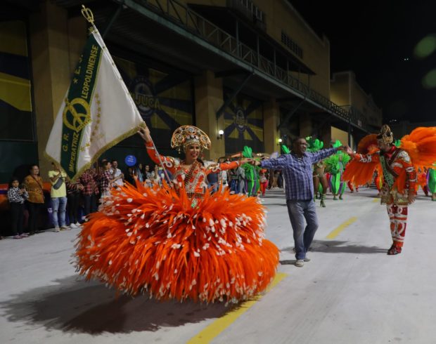 Cidade do Samba: o Carnaval das escolas do Rio imune aos temporais