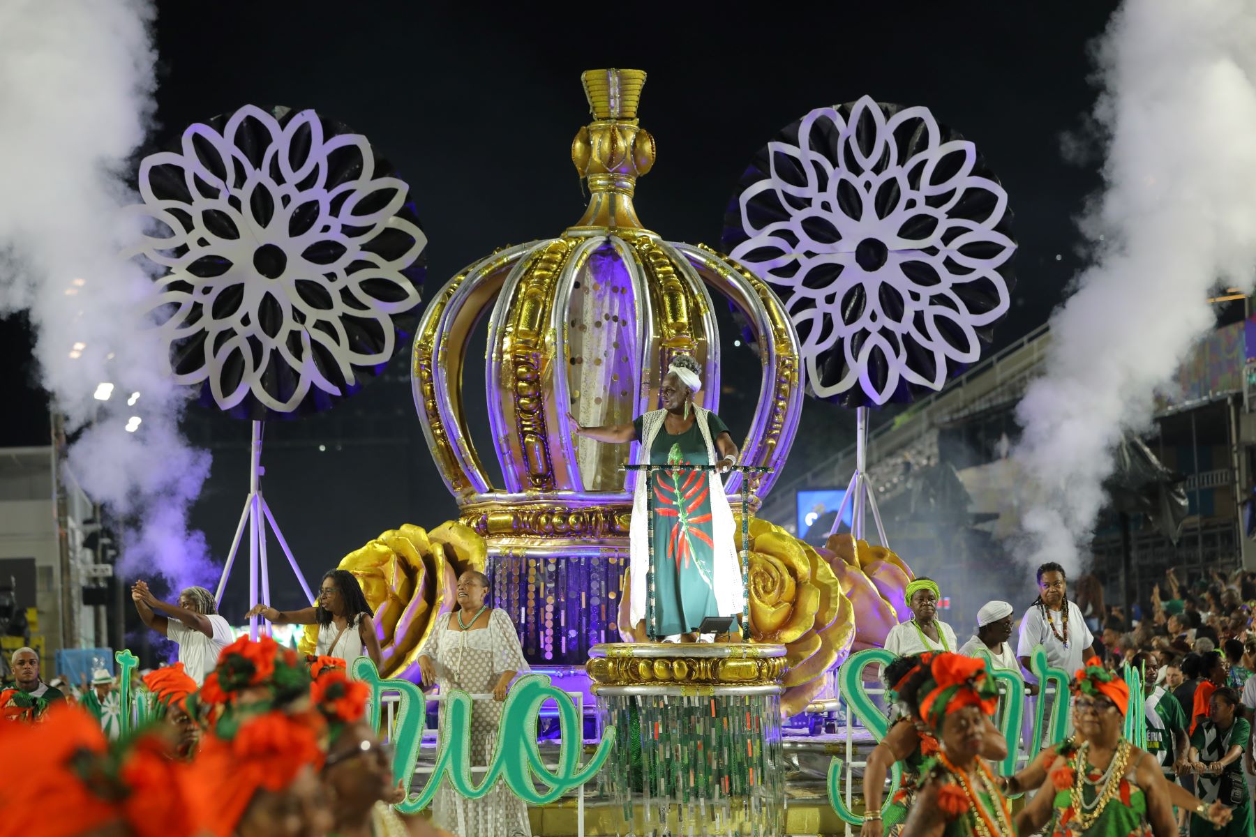 Império Serrano na Passarela com enredo para celebrar a escritora Conceição Evaristo: trunfo para a volta ao Grupo Especial (Foto: Alexandre Macieira - 25/01/2026)