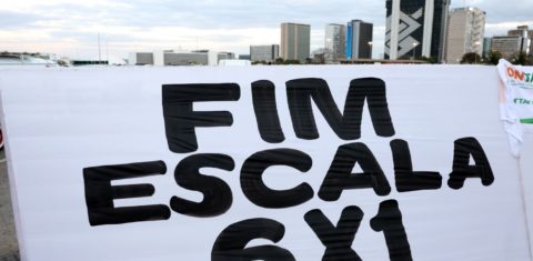 Ato pelo fim da escala 6x1 em Brasília: desde a abolição da escravidão, empregadores anunciam caos econômico com novas leis de proteção ao trabalho (Foto: Valter Campanato / Agência Brasil - 10/07/2025)