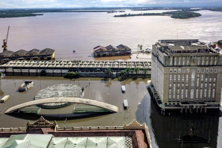 Porto Alegre alagada na enchente de 2024: ambientalistas querem clima no centro do debate eleitoral em 2026 (Foto: Rafa Neddermeyer / Agência Brasil - 17/05/2024