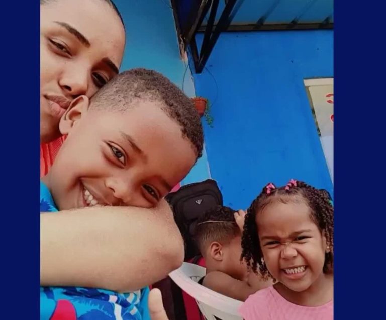 Clarice com os fllhos Allan e Ágatha: irmãos desaparecidos na mata no Maranhão (Foto: Arquivo Pessoal)