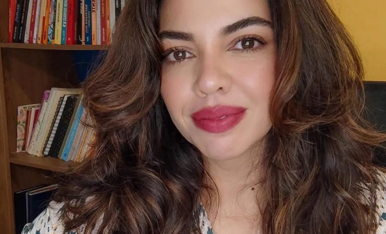 A jornalista Vanessa Ricarte em foto das redes sociais: assassinada mesmo após pedir proteção à polícia (Foto: Reprodução / Redes Sociais)